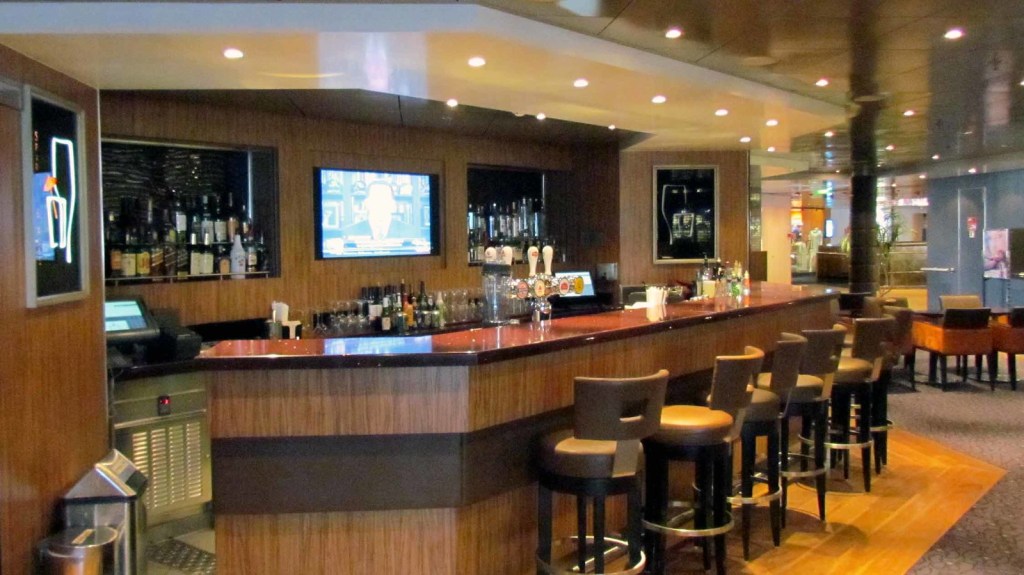 Legends Bistro Bali: A Perfect Venue for Sports Fans